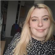 Cours en ligne: ANGLAIS, ESPAGNOL, FRANÇAIS, FLE, CATALAN 
Certifications en Anglais: Cambridge (B2, C1), ELAO (C2)